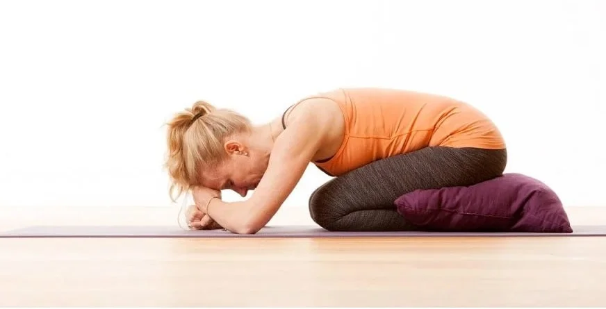 Tek Kişilik Kolay Yoga Hareketleri
