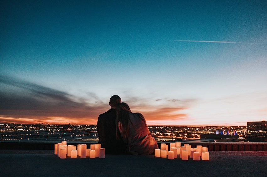 Sevgiliye i̇yi geceler mesajı romantik