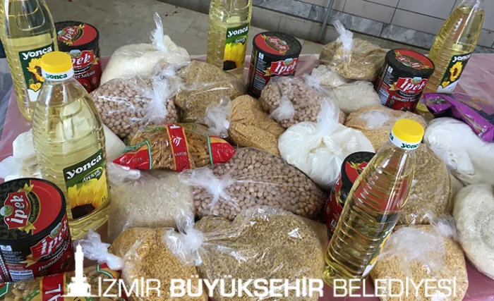 İzmir Büyükşehir Belediyesi Gıda Yardımı 