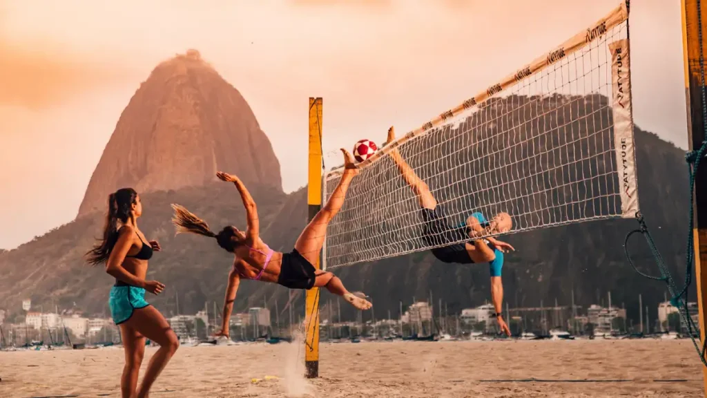 Alanya'da Footvolley Dünya Kulüpler Kupası Başladı