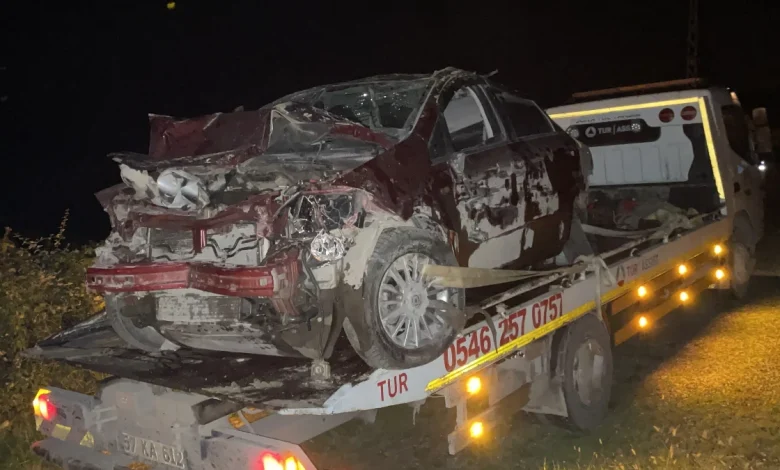 Sinop ayancık'ta trafik kazası 1 ölü, 5 yaralı