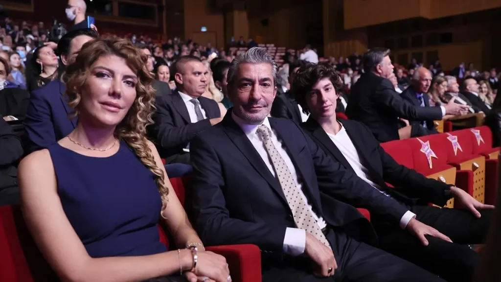 5. Türk Sinemasını Geçmişten Geleceğe Taşıyanlar Ödülleri verildi