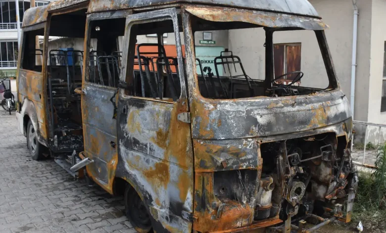 Tekirdağ'da öğrenci servisi yandı