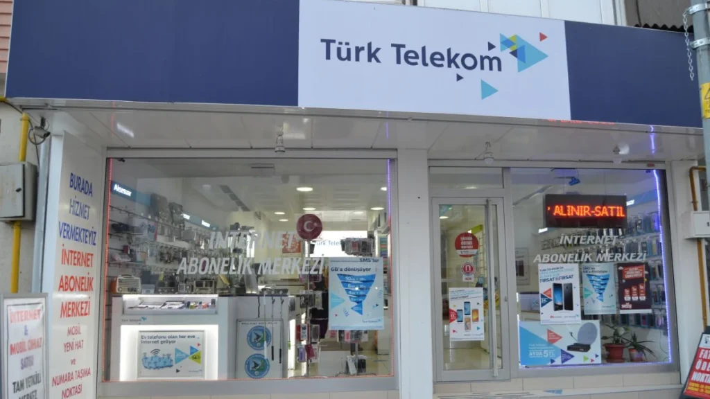 Türk telekom cumartesi açık mı?