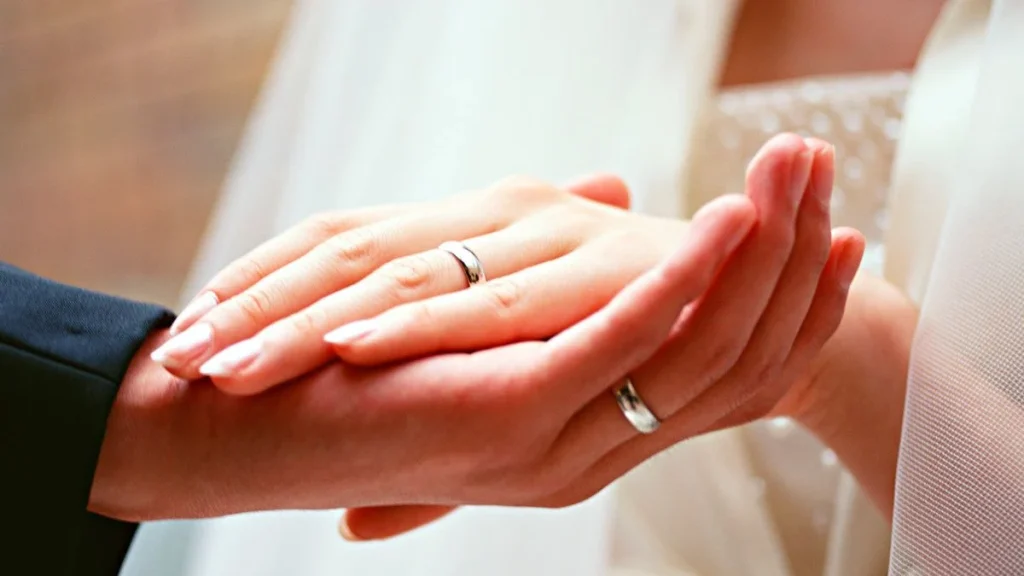 Evlenmek i̇çin dua ettim kabul oldu