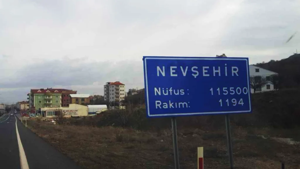 Ankara Nevşehir Arası Kaç Km