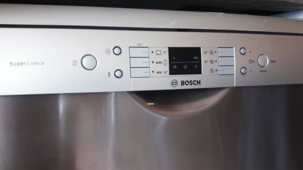 Bosch Bulaşık Makinesi E15 Hatası